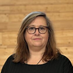 Laetitia FARHAT-BERNARD